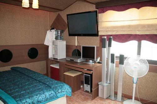 Movie Motel Jinju Rom bilde